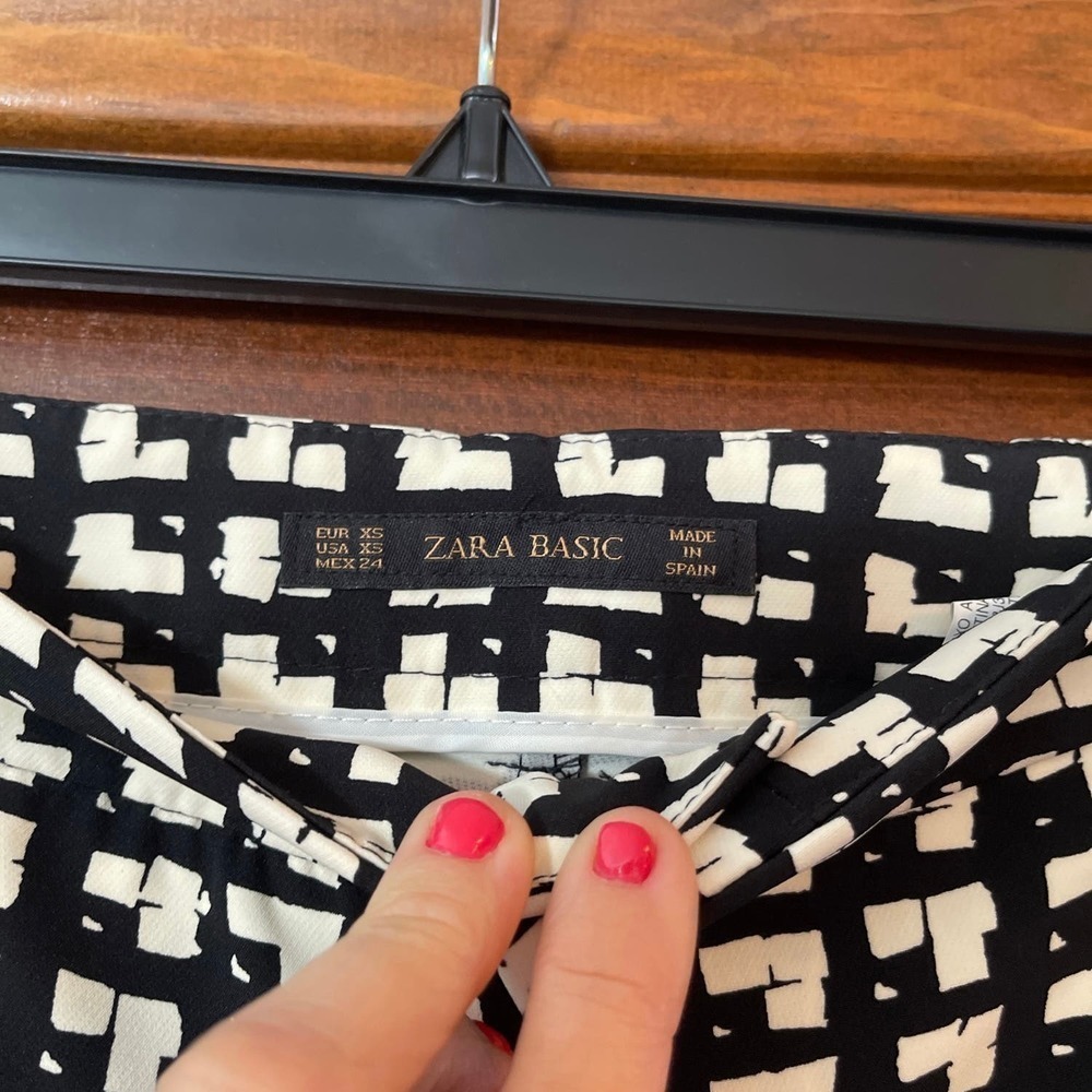 Zara Basic Dress pants - Picture 2 of 4